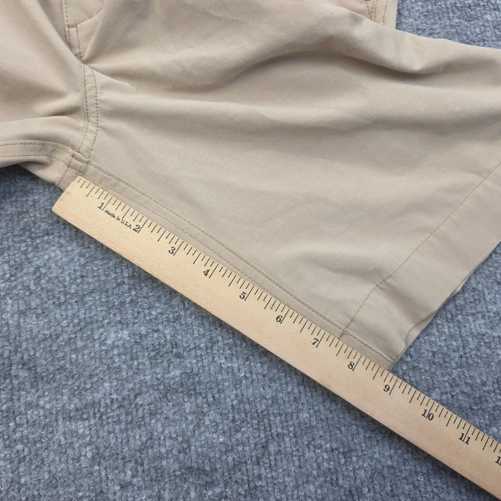 Faherty All Day Shorst Men's 32 x 9 Beige